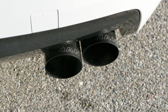 Dinan Free Flow Axle-Back Exhaust - 2011-2016 BMW 550i Stainless Steel - Black Tips - F10