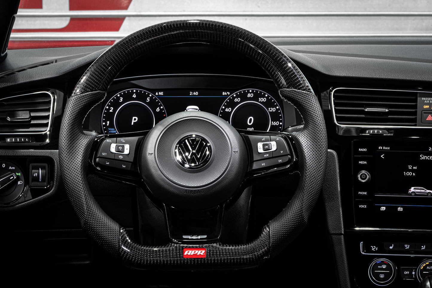 APR Steering Wheel - Carbon Fiber & Perforated Leather
MK7 Golf R Silver (For use without Paddles)