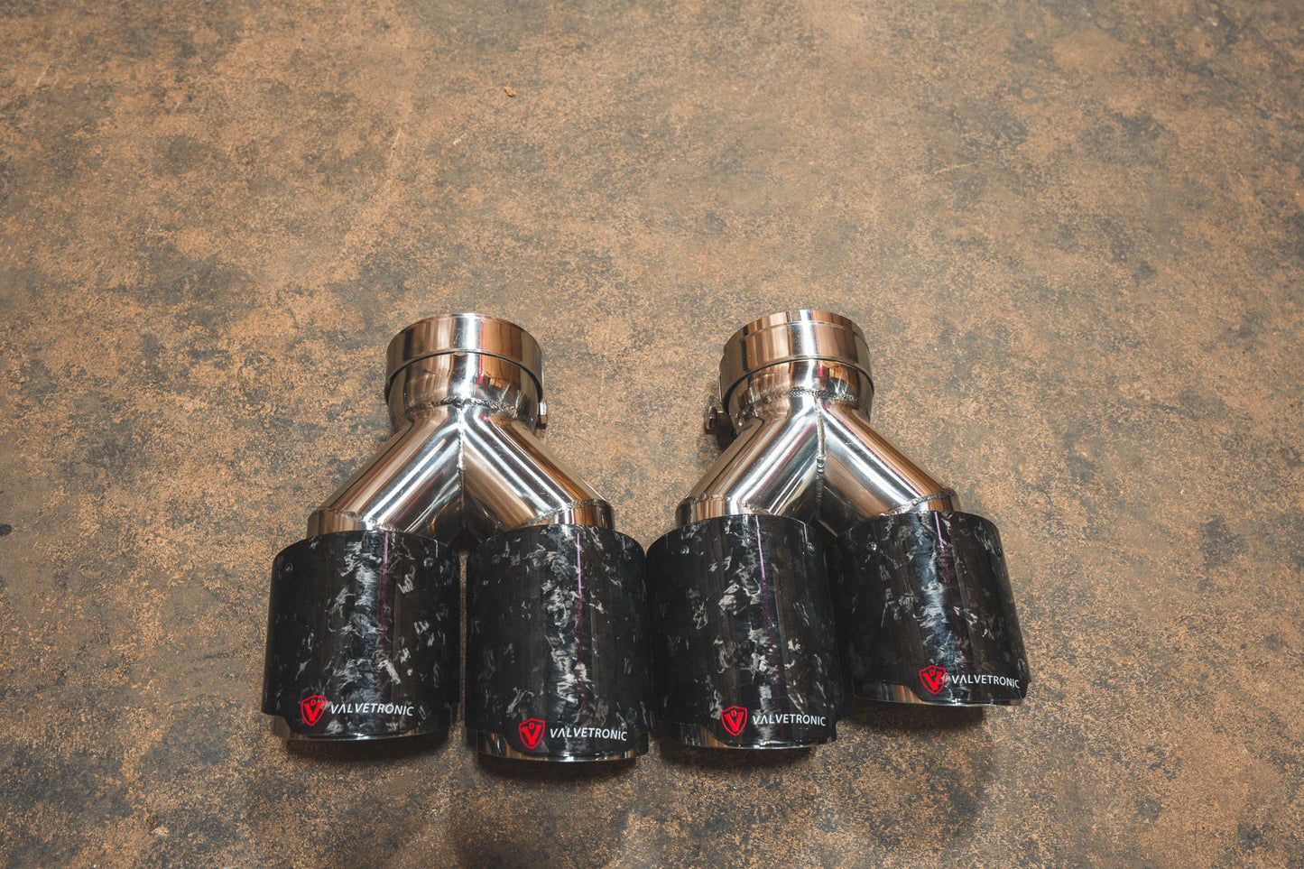 Valvetronic Designs Single to Dual Outlet Staggered Tips