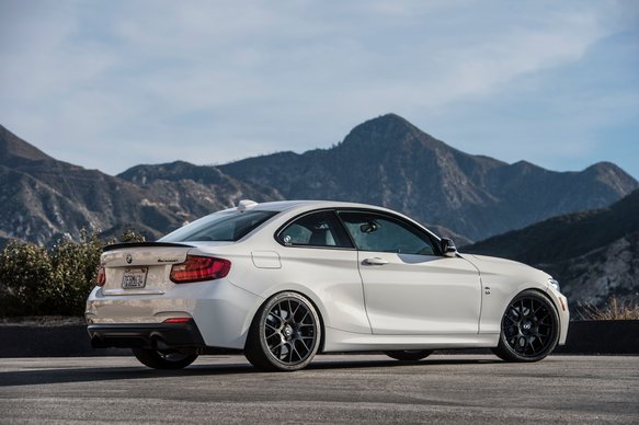 Dinan Free Flow Axle-Back Exhaust - 2014-2016 BMW M235i Stainless Steel - Black Tips - w/ M-Performance Rear Valance - F22