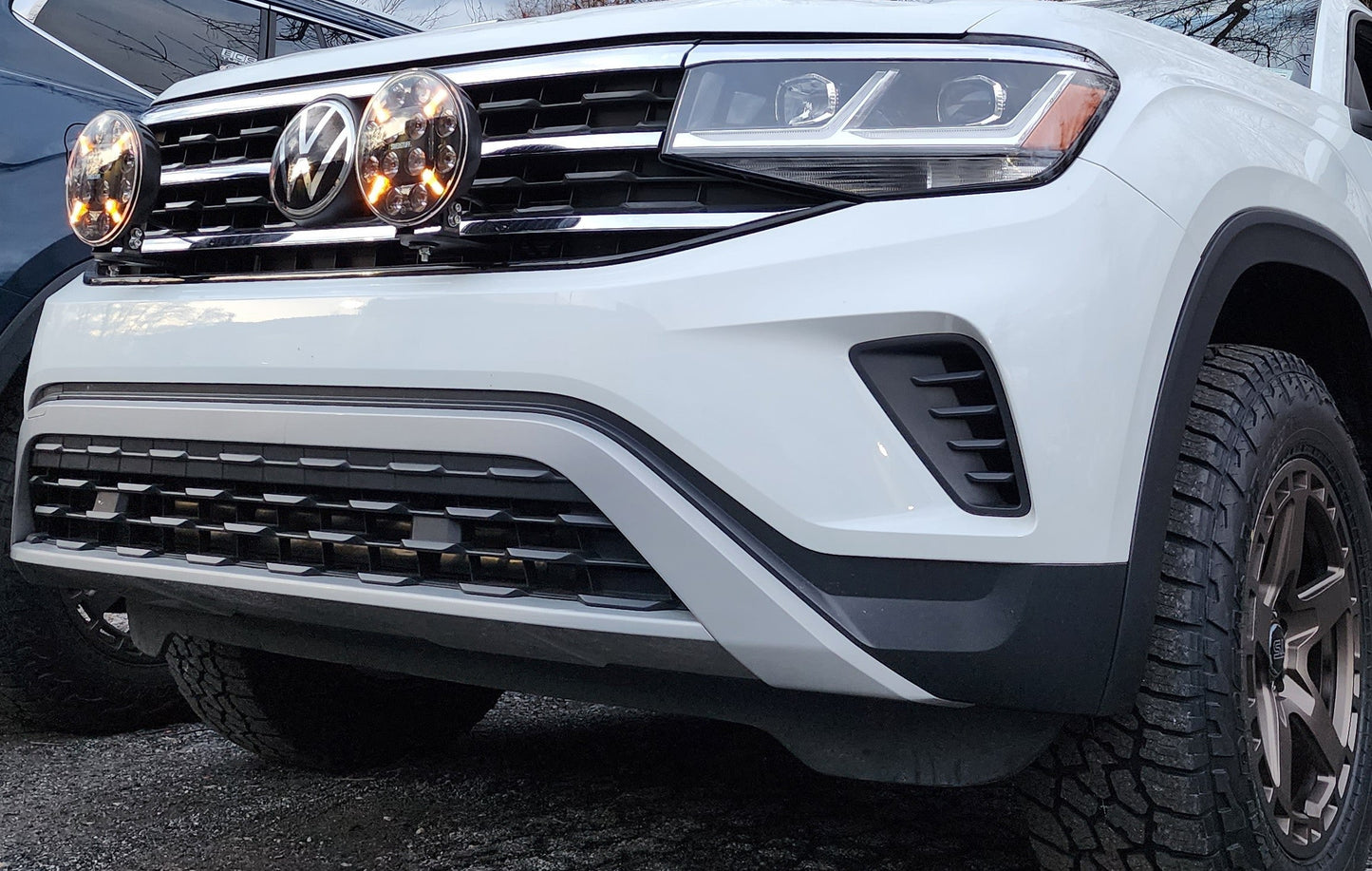 B2BFAB Auxiliary Light Bracket, For 2020 to 2023 VW Atlas | Atlas Cross Sport