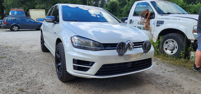 B2BFAB Auxiliary Two Position U.S. Plate Width Light Bracket