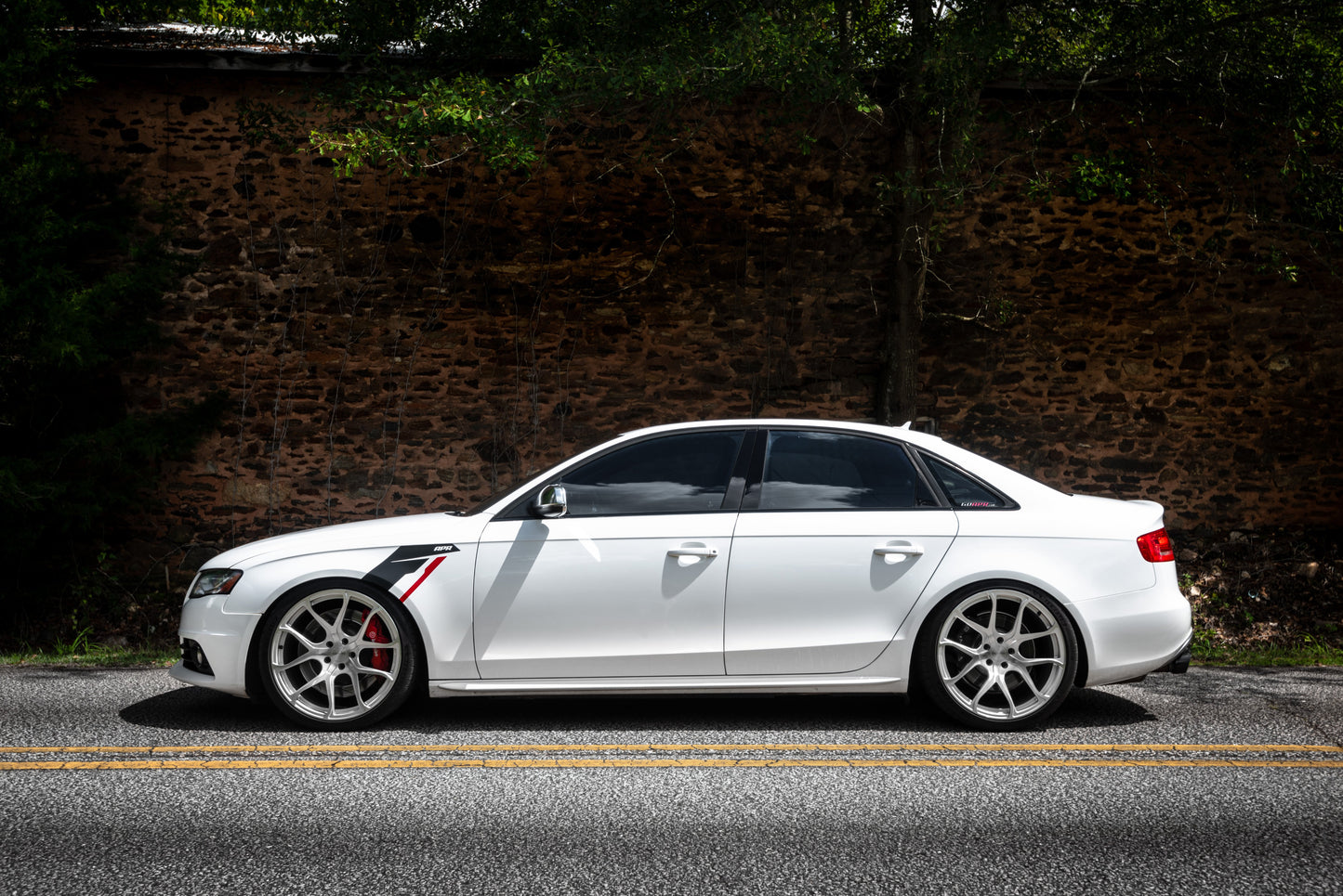 APR Sideburns - Silver APR / Red Stripe