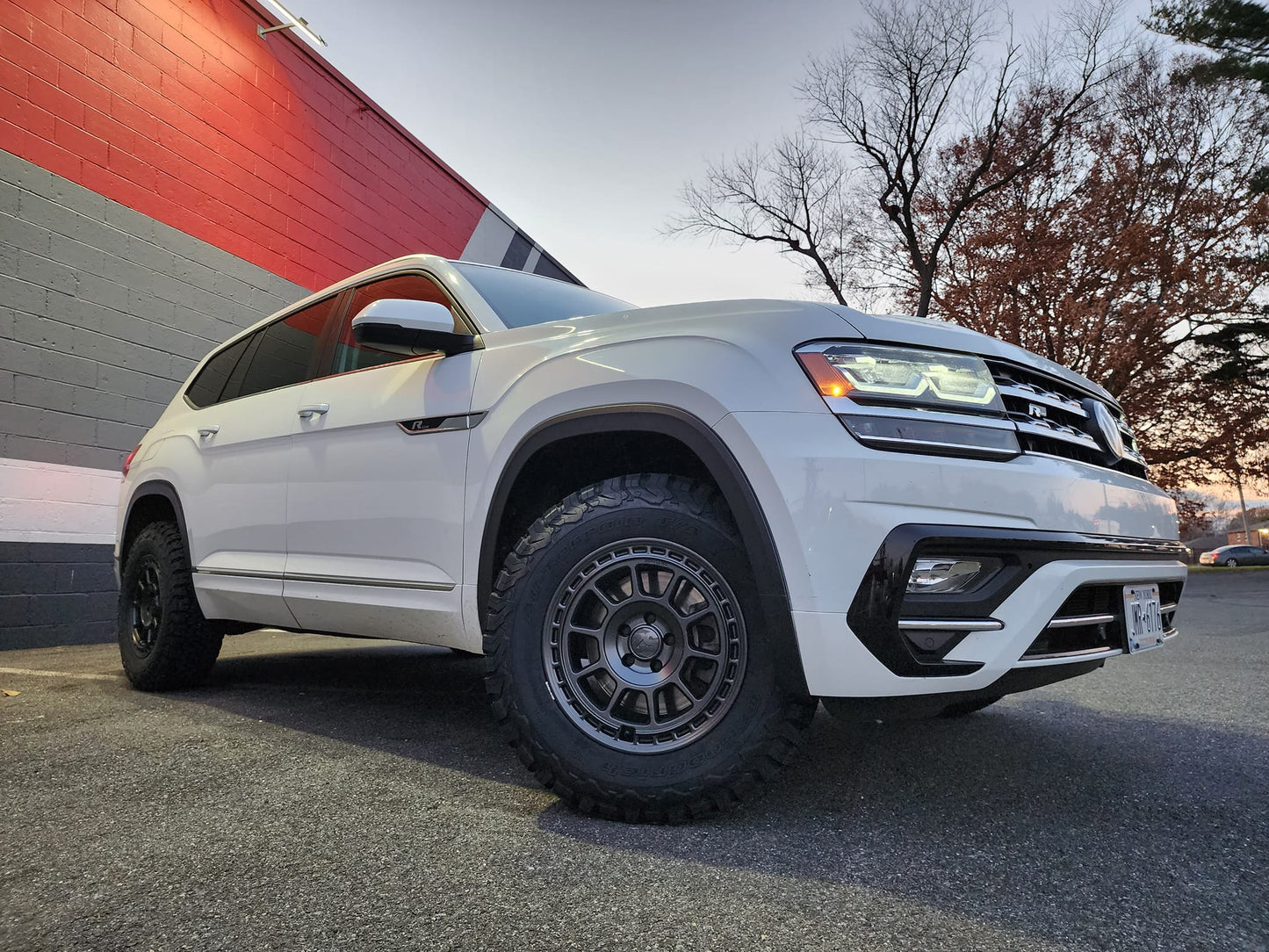 B2BFAB VW Atlas Camber Correcting Lift Kit