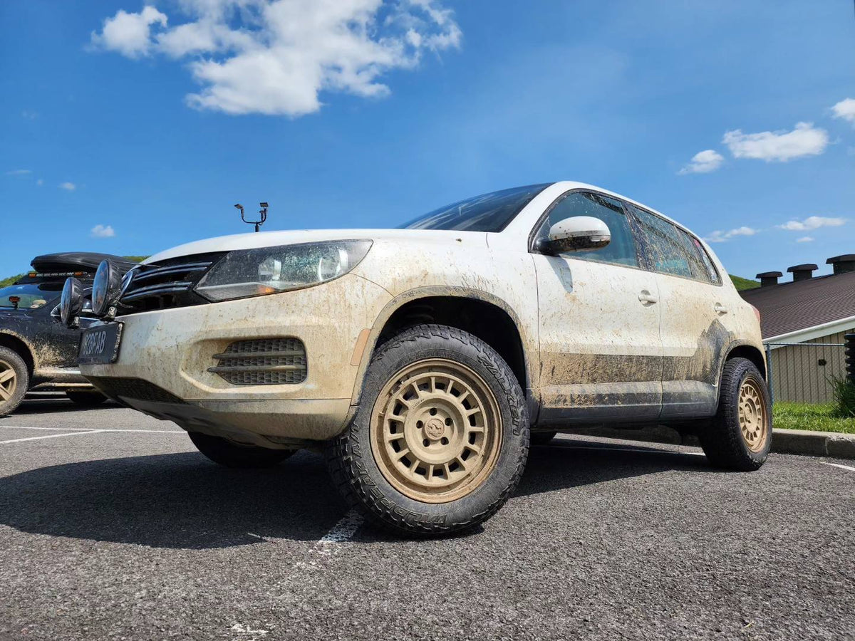 B2BFAB VW Tiguan Mk1 Camber Correcting Lift Kit