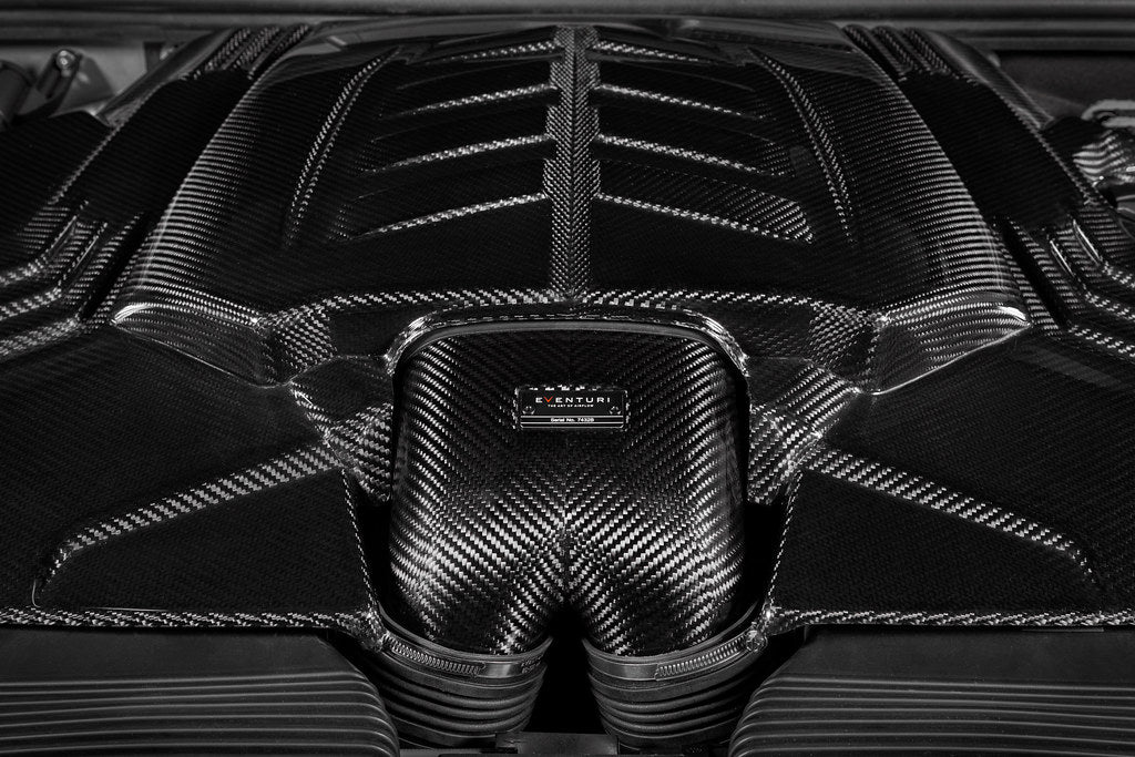 Eventuri 4.0TFSI Twin Turbo V8 Black Carbon Intake System - 2025+