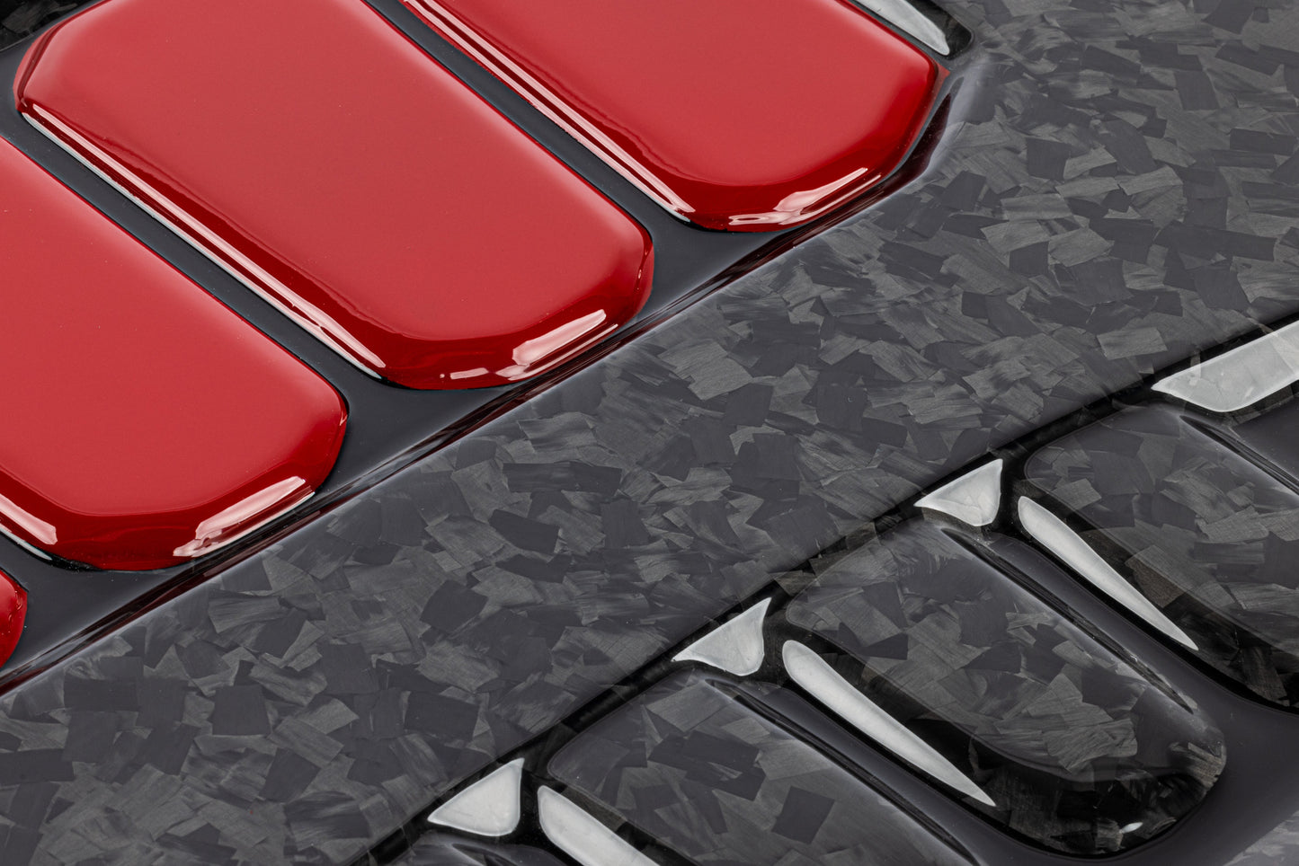 APR Engine Cover - 2.0T EA888.4 - Forged Carbon Fiber