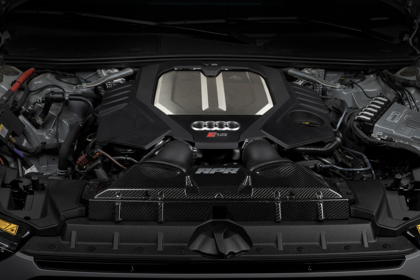 APR Carbon Fiber Intake - 4.0T RS6/RS7 (C8)