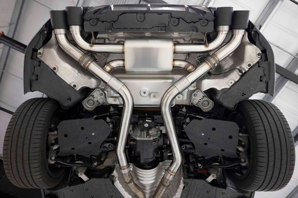 Dinan G42 M240i Experience Package (E) Carbon Intake / Black Exhaust / Turbo Inlet / Strut Braces / ZF8 Pedal Pads