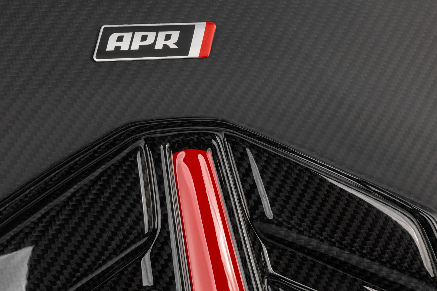 APR Engine Cover - 2.9T/3.0T/4.0T (4M) SUV - Carbon Fiber