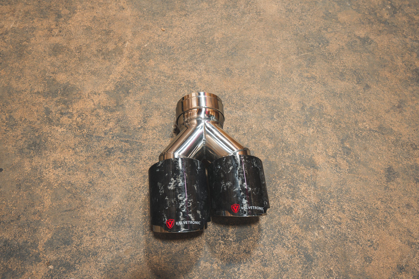 Valvetronic Designs Single to Dual Outlet Staggered Tips