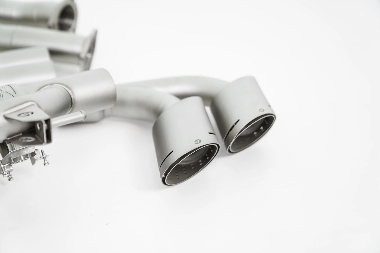 Titanium Valved Catback Exhaust System - 2018+ Lamborghini Urus (Urus, S, SE, Performante)