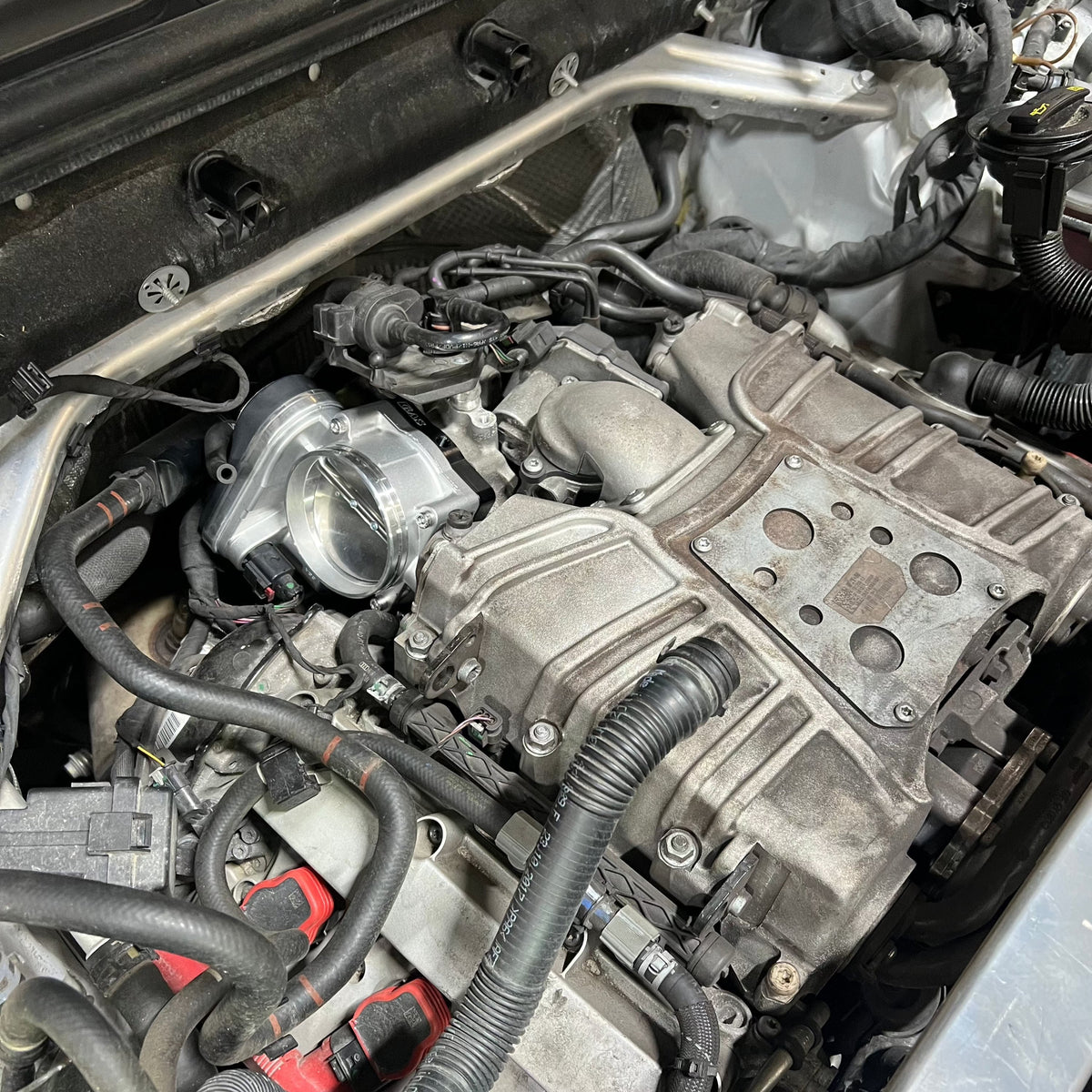 4M Q7 SuperFlow Intake Package