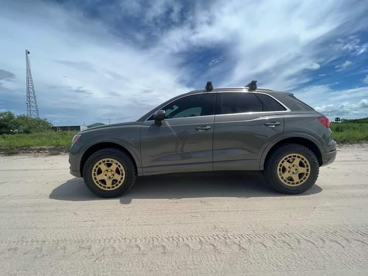 B2BFAB Mk2 Audi Q3 Camber Correcting Lift Kit