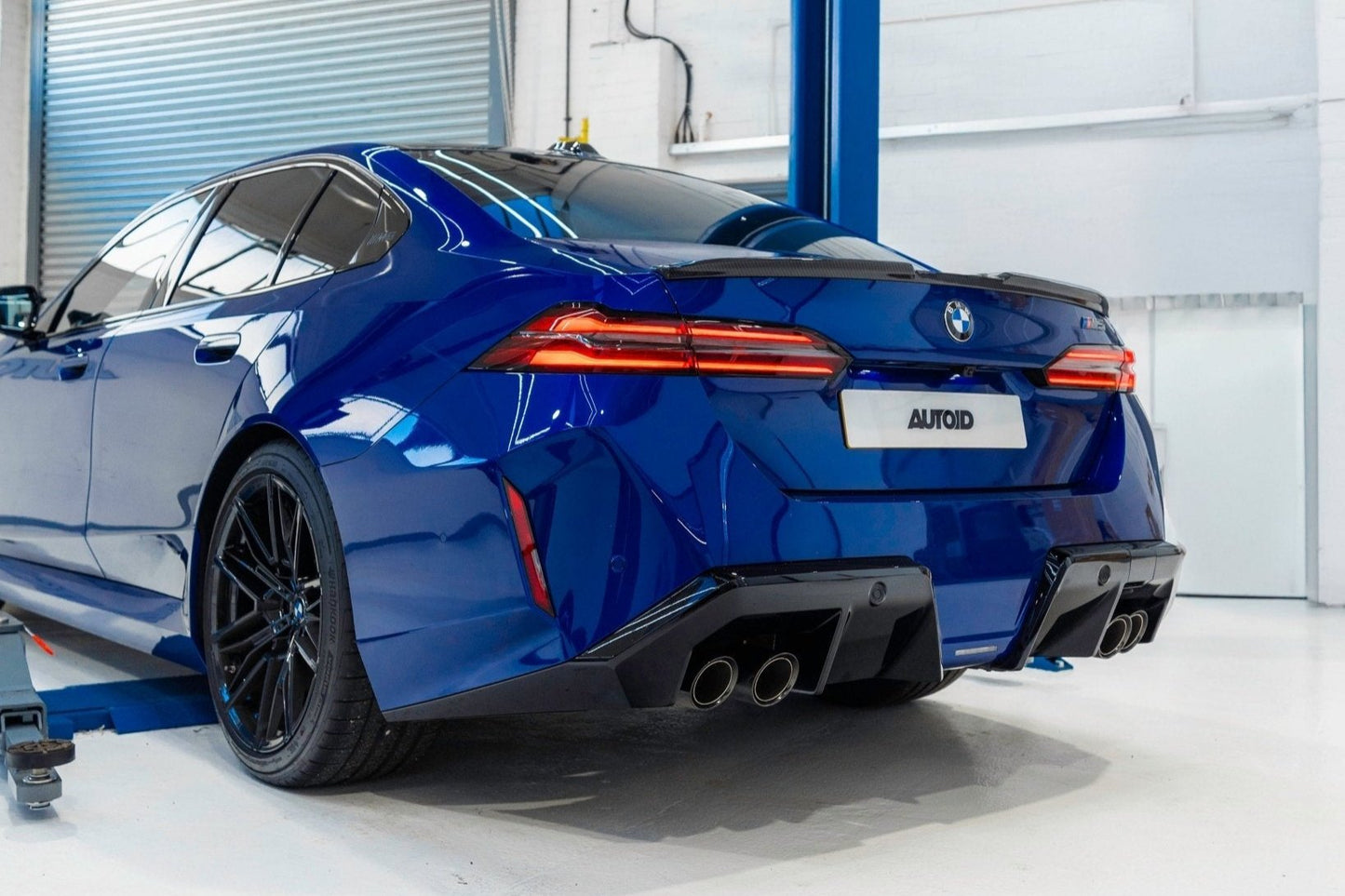 TREVORA G90 M5 / G60 5-Series Carbon Fiber Rear Spoiler