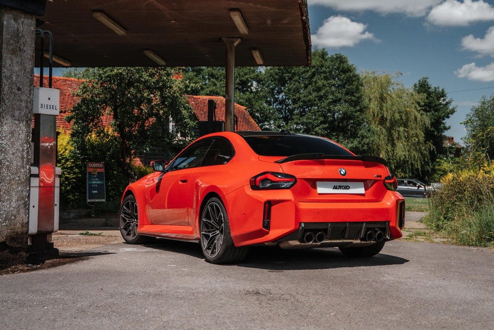 TREVORA G87 M2 Carbon Flat Side Skirt Set
