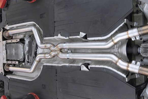 Dinan F9x X5M/X6M Foundation Package (F) Closed Intake / Black Exhaust / X-Pipe