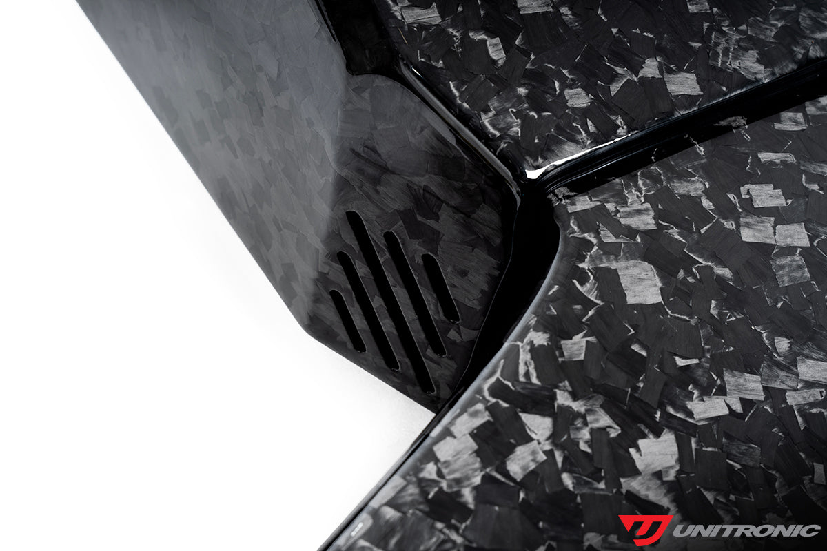 Unitronic 4 inch Forged Carbon Fiber Intake System for 2.5TFSI EVO