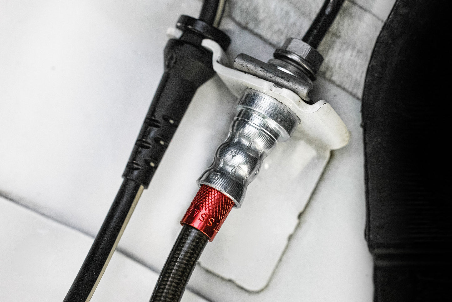 APR Braided Stainless Steel Brake Lines (Set of 2) - Rear
