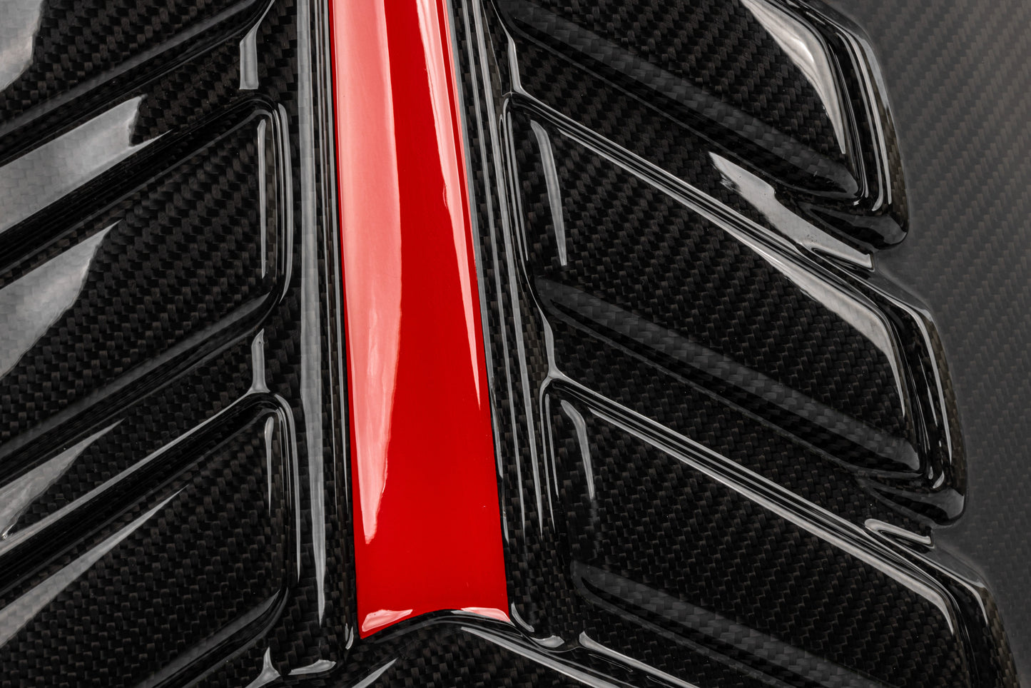 APR Engine Cover - 2.9T/3.0T/4.0T (4M) SUV - Carbon Fiber