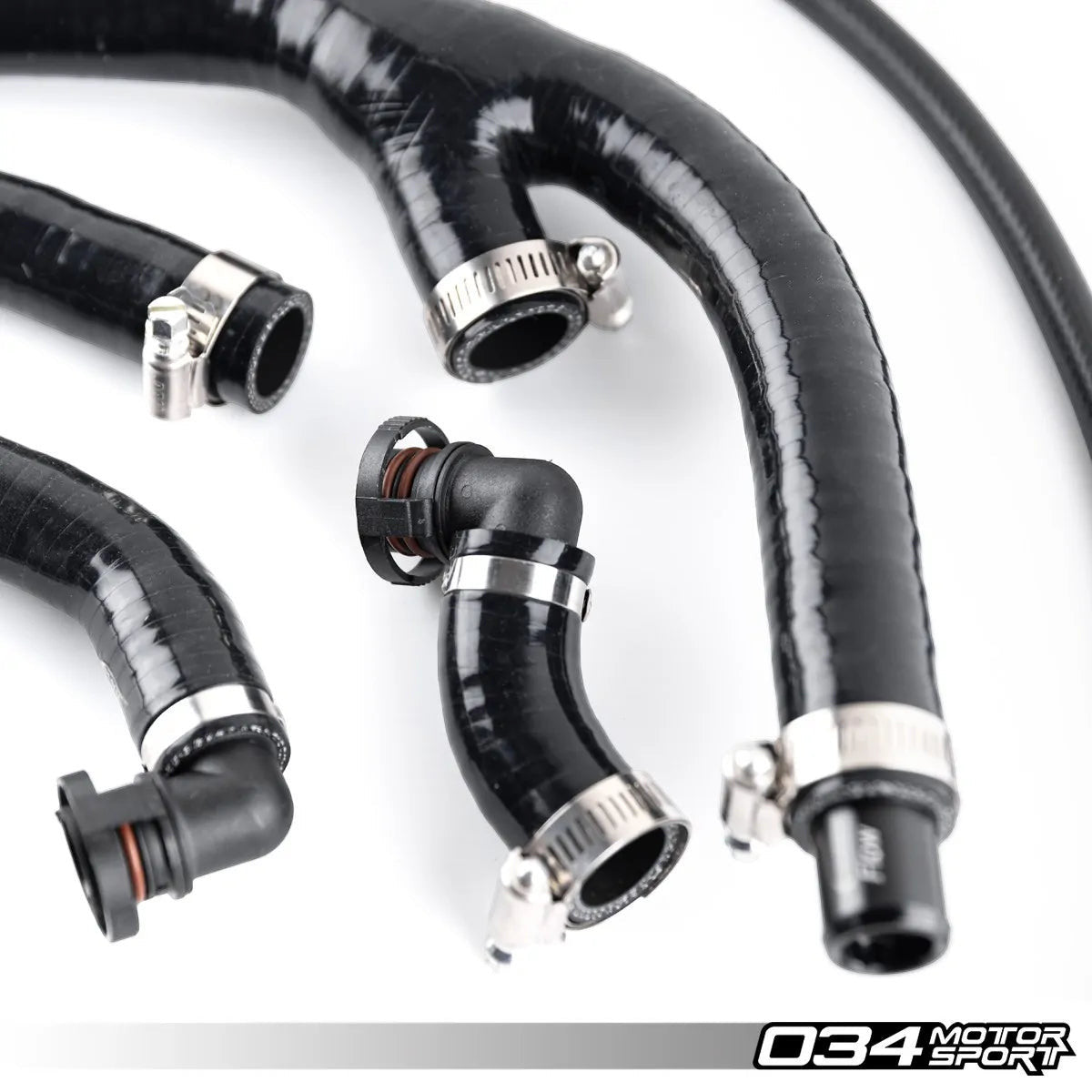 HS Tuning 034Motorsport catch can kit featuring black reinforced silicone hoses and durable check valves for Audi SQ5