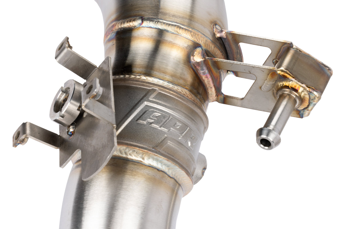 HS Tuning APR stainless steel rear catback exhaust system detail showing TIG welded joints and integrated valve bracket