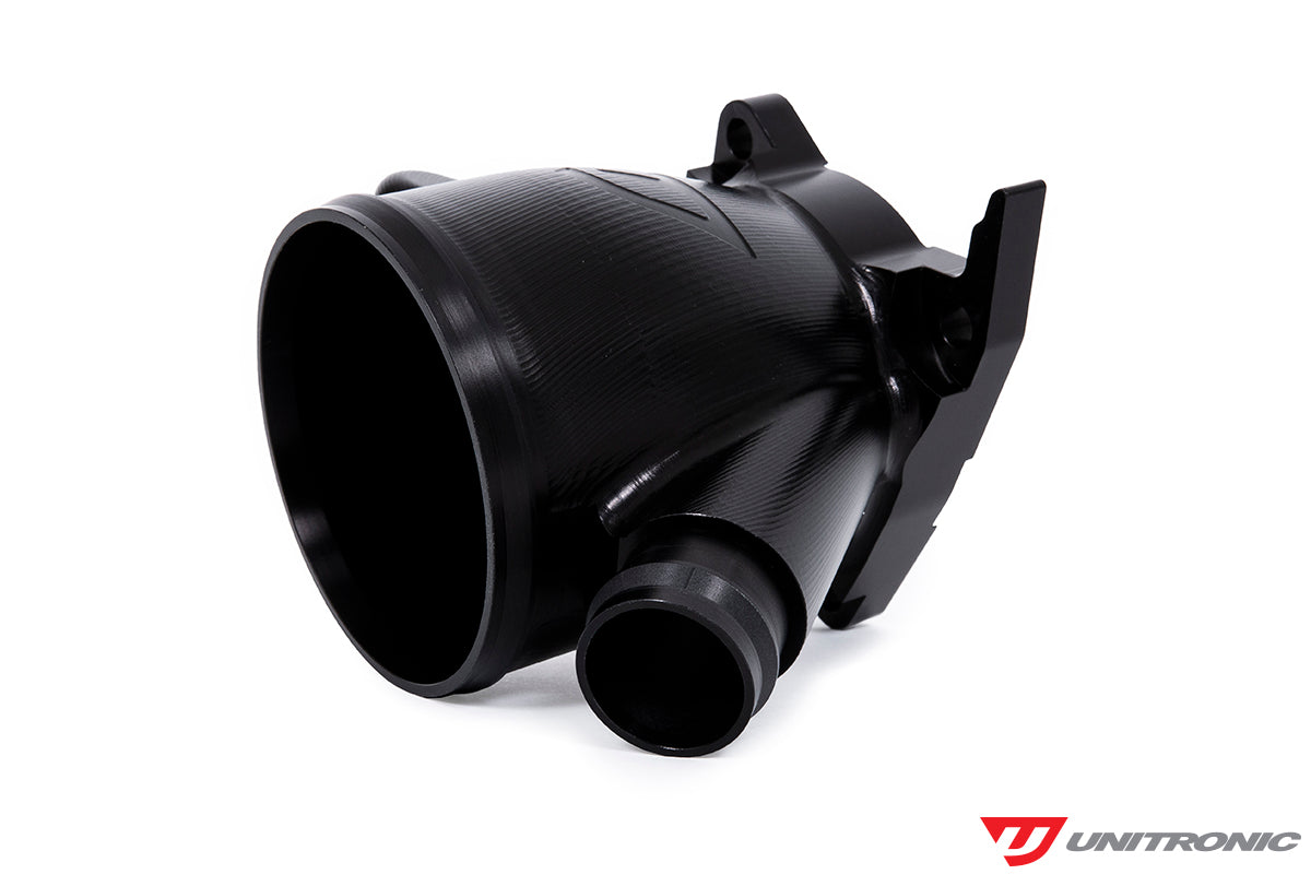 Carbon Fiber Intake & Turbo Inlets Audi RS6/RS7 C8