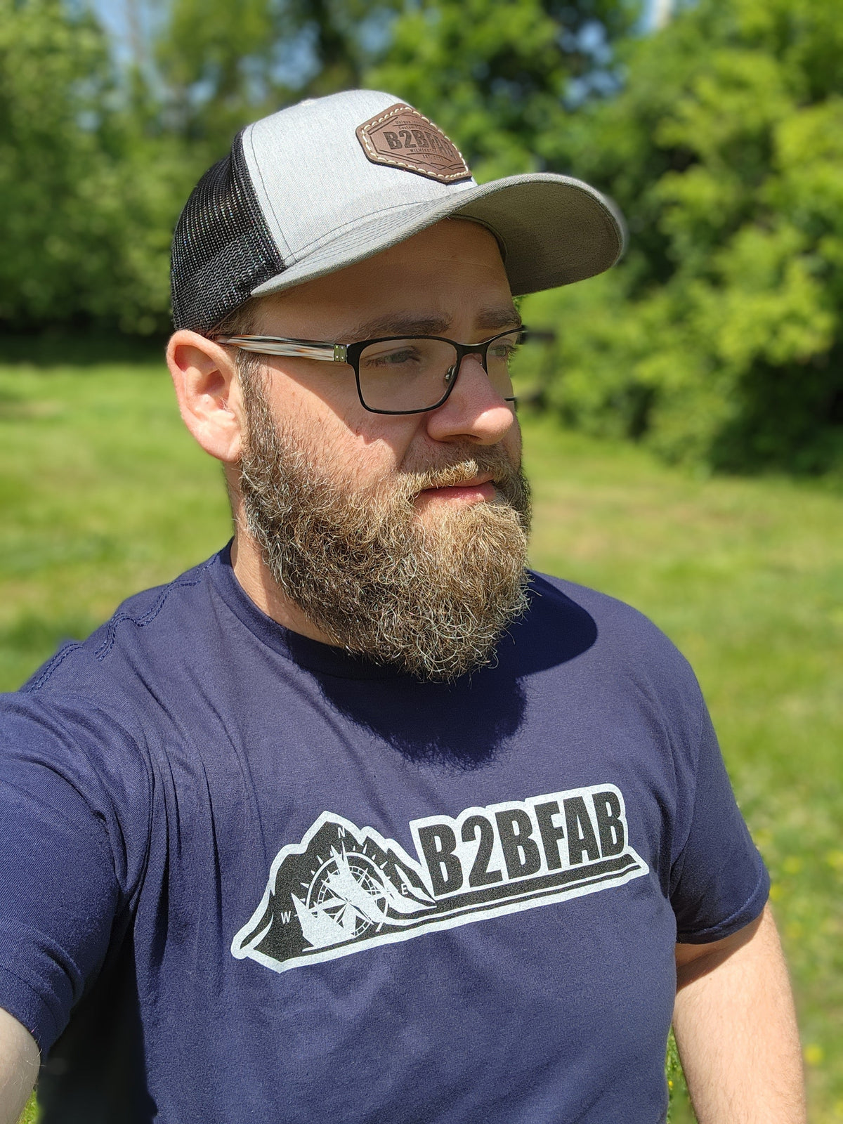 B2BFAB Blue Mountain Graphic T-Shirt